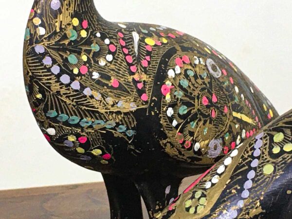 Coppia pavoni in metallo decorati periodo art decò - immagine 3