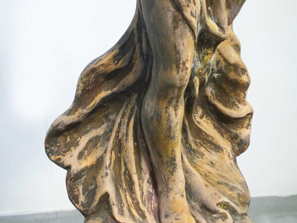 Antica scultura statua in terracotta del periodo liberty - immagine 5