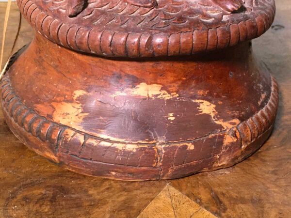 Scultura porta cero in terracotta con cariatidi - immagine 5
