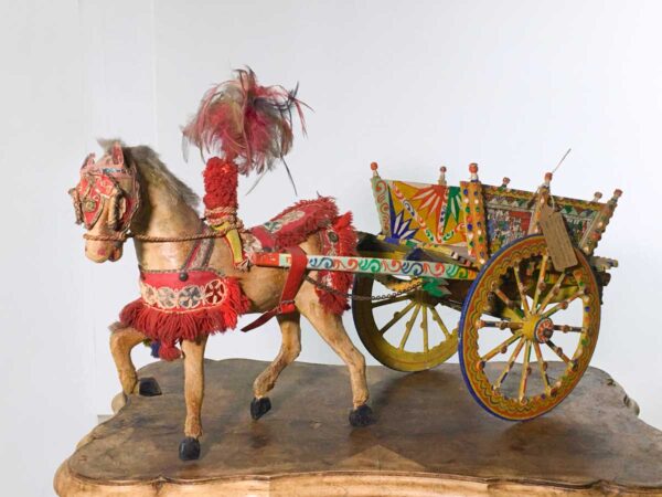 Antico carretto siciliano con cavallo in cartapesta - immagine 2