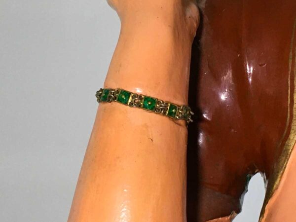 Grande scultura in terracotta di donna dipinta e con gioielli antichi - immagine 7