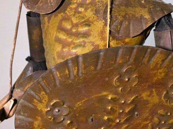 Antico pupo siciliano saraceno in cartapesta con piedistallo in legno - immagine 6