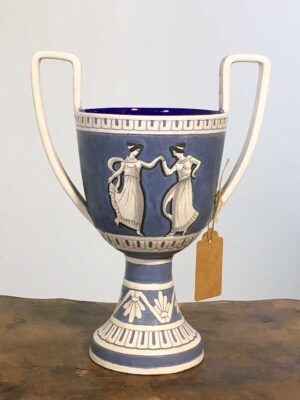 Anfora biansata maiolica Deruta stile neoclassico