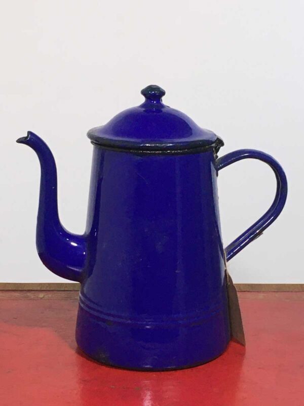 Teiera in metallo smaltata blu “2 leoni” vintage