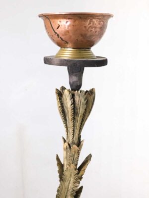 Scultura in legno intagliata fauna e flora porta vaso