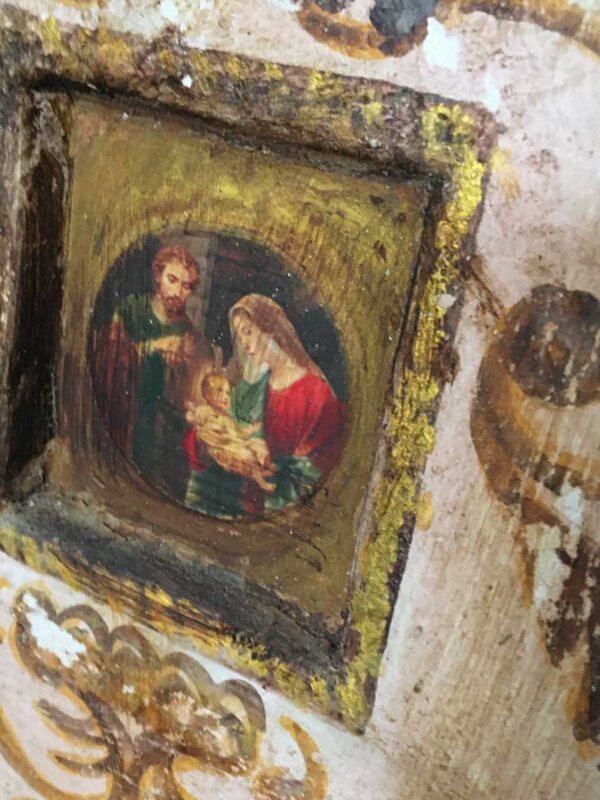 Quadro su legno e gesso con decoro religioso Faenza 1850 - immagine 2
