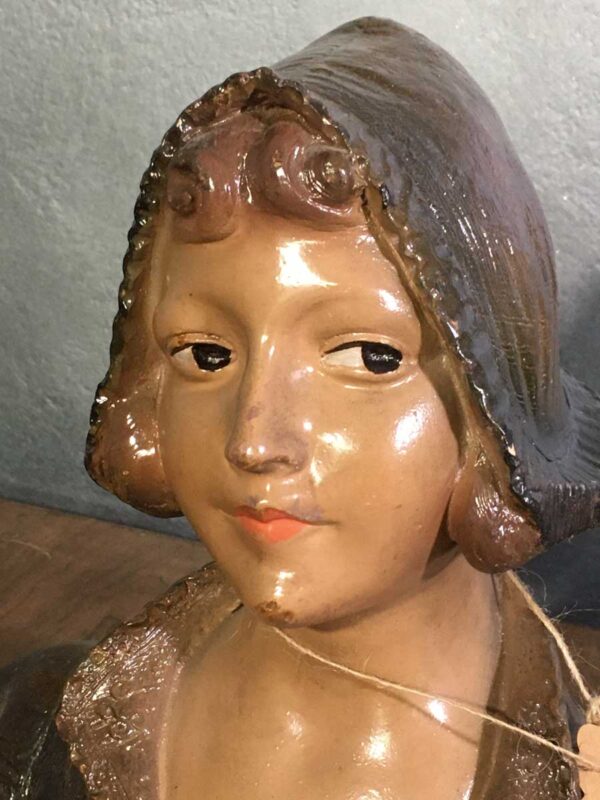 Statua busto ragazza olandese in gesso Art nouveau n. 358-L - immagine 2