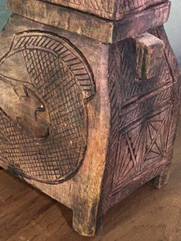 Antica scatola contenitore in legno probabile Nepal-Tibet - immagine 2