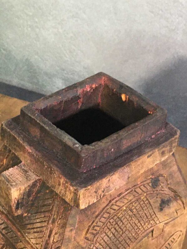 Antica scatola contenitore in legno probabile Nepal-Tibet - immagine 4