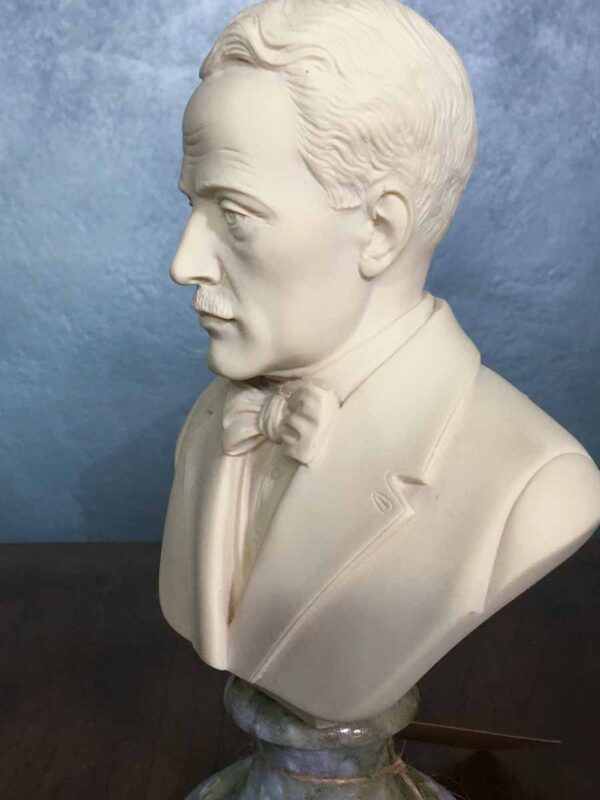 Busto polvere di marmo Puccini autore A. Giannelli - immagine 2