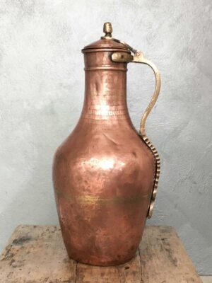 Brocca antica in rame e manico in ottone periodo liberty