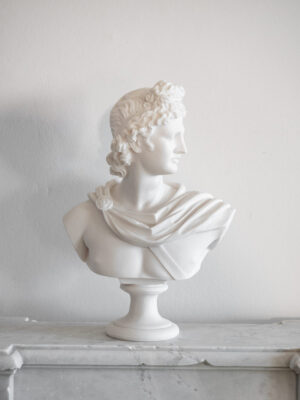 Statua busto raffigurante Apollo in polvere di marmo