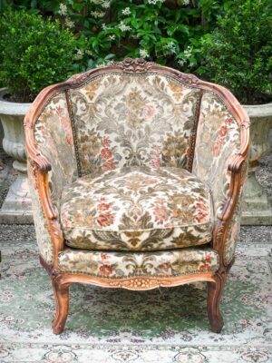 Poltrona vintage a pozzetto legno e velluto damascato XX secolo