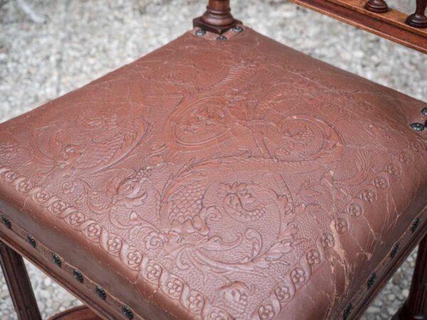 Sedia stile rinascimentale legno e cuoio XIX secolo - immagine 3