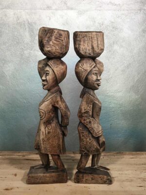 Coppia sculture in legno di donne africane