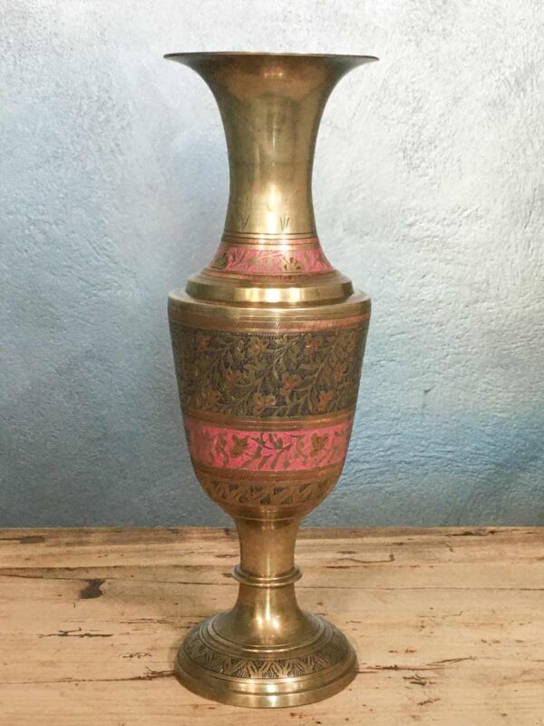 Vaso in ottone india decoro policromo cesellato mid century