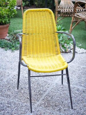 Sedia corda in plastica anni ’70 gialla tipica da bar
