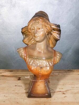 Statua busto donna in gesso Art nouveau firmata Cilti
