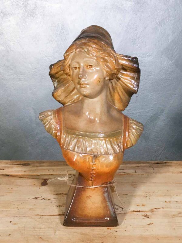Statua busto donna in gesso Art nouveau firmata Cilti