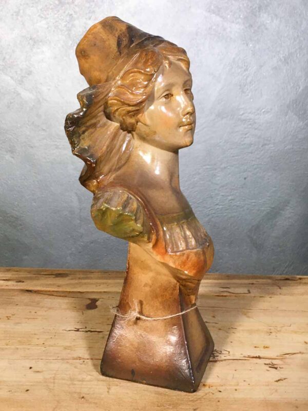 Statua busto donna in gesso Art nouveau firmata Cilti - immagine 2