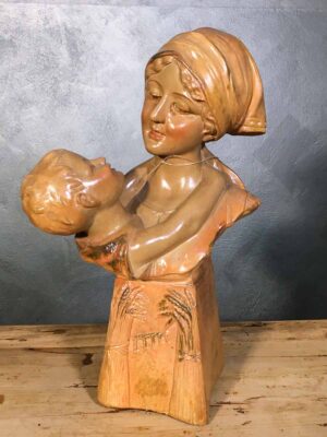Statua busto donna gesso Art nouveau contadina con bambino