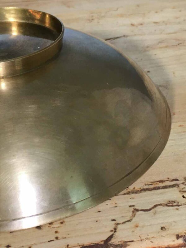 Piatto indiano in ottone cesellato inciso decoro XX secolo - immagine 3