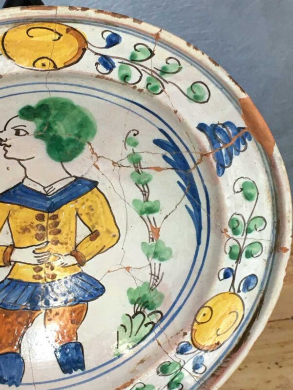 Piatto terracotta decorata ingobbio e cristallino ca. XVIII secolo - immagine 2