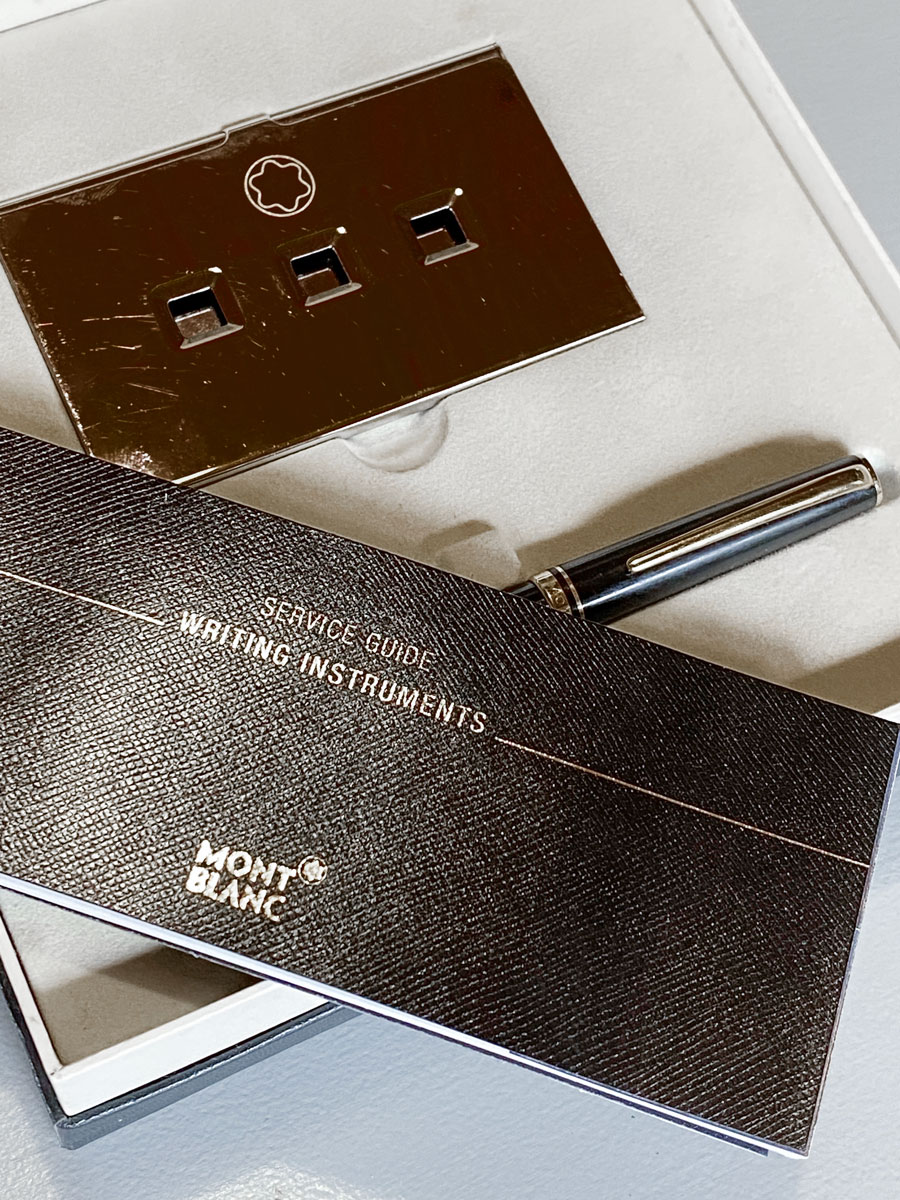 Set penna Montblanc a sfera con portabiglietti metallo da tavolo - immagine 5