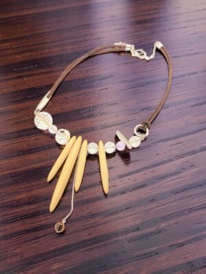 Rara collana Swarovski, gocce in smalto e perle in cristallo