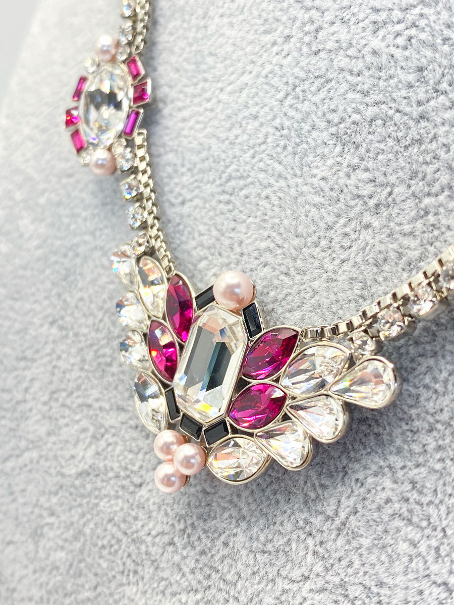 Collana Swarovski blanche rodio cristalli bianche, viola e perle - immagine 4