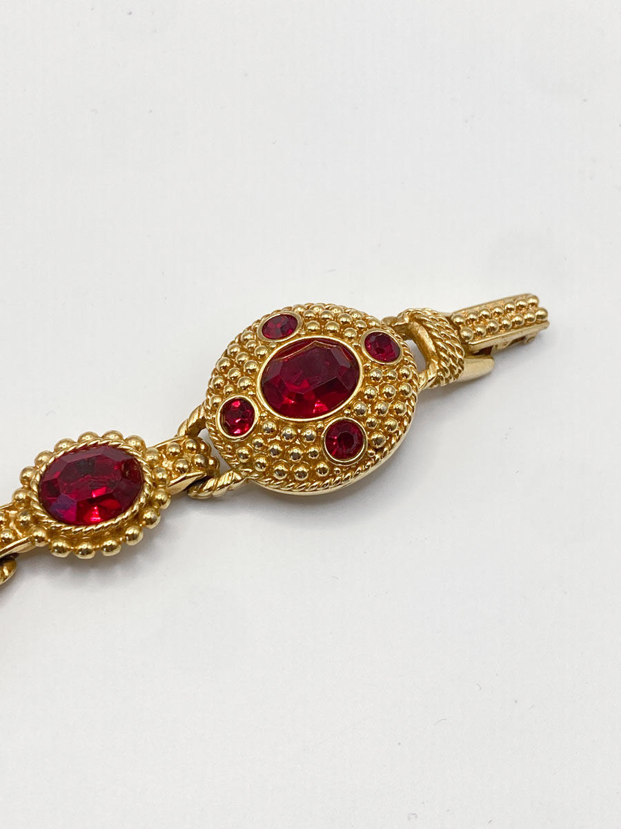 Parure vintage Swarovski con cristalli rosso rubino e finitura dorata - immagine 5