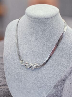 Collana vintage Swarovski S.A.L. con cristalli baguette finitura argento