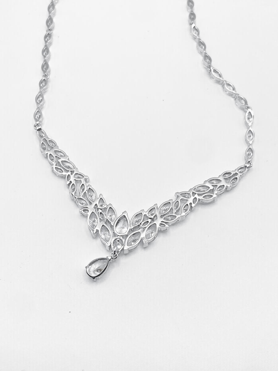 Collana Swarovski da cerimonia con cristalli a chicco - immagine 5