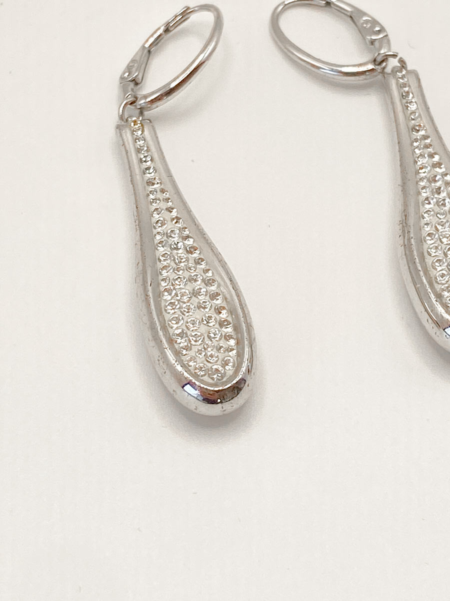 Orecchini pendenti Swarovski con cristalli finitura argento - immagine 2