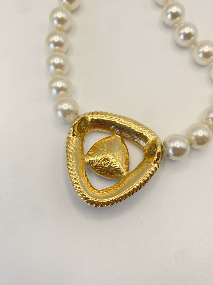 Collana Swarovski con perle e pendente con cristallo viola - immagine 4