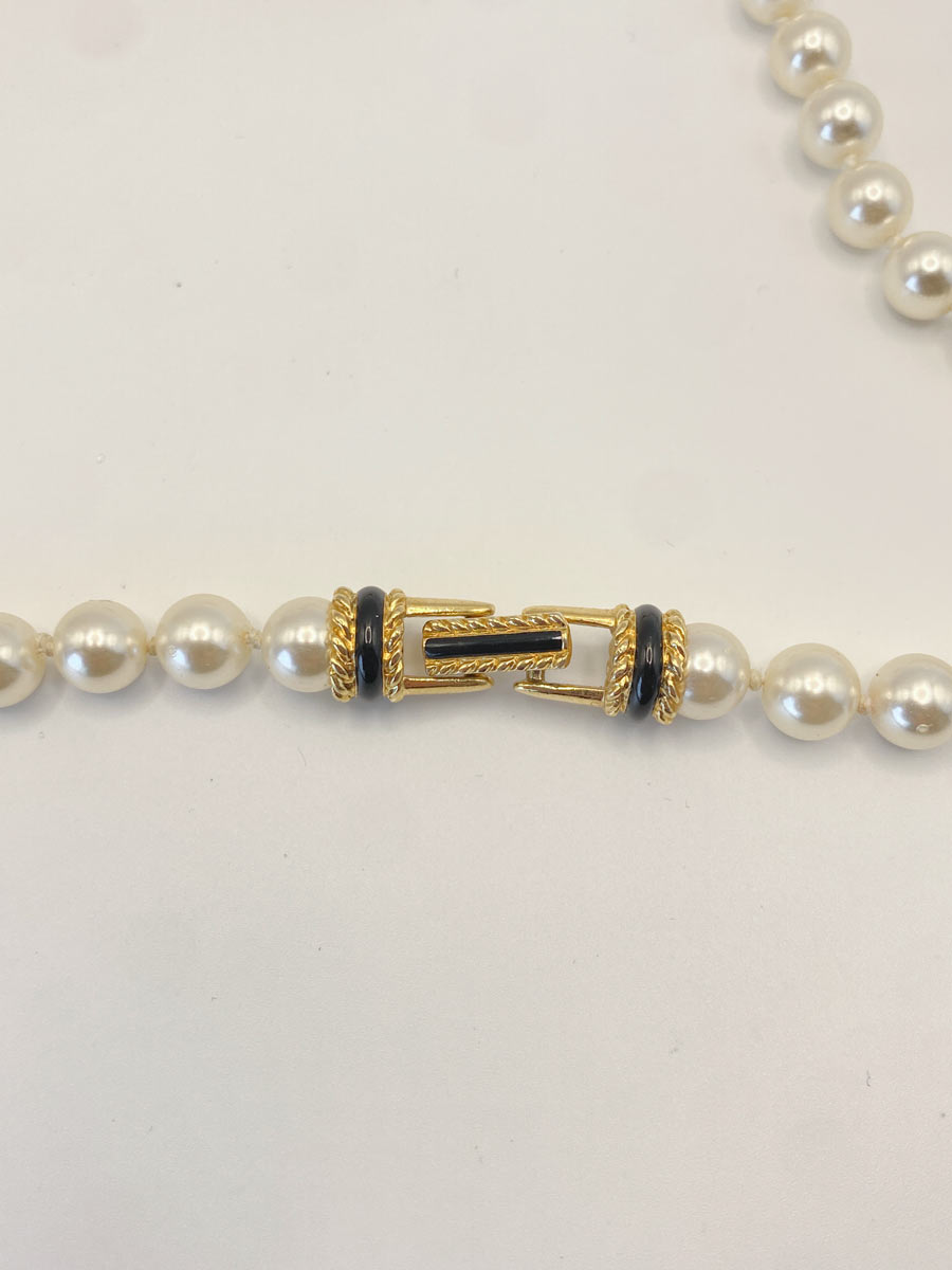Collana Swarovski con perle e pendente con cristallo viola - immagine 5