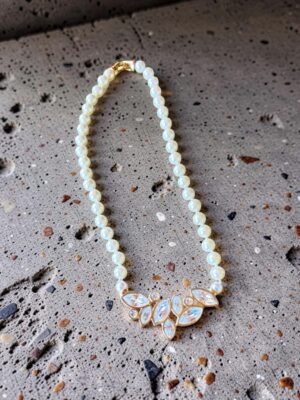 Collana Swarovski Vintage con Crystal Pearls e Cristalli Taglio Navette