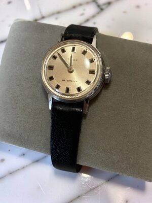 Orologio Timex vintage carica manuale da donna